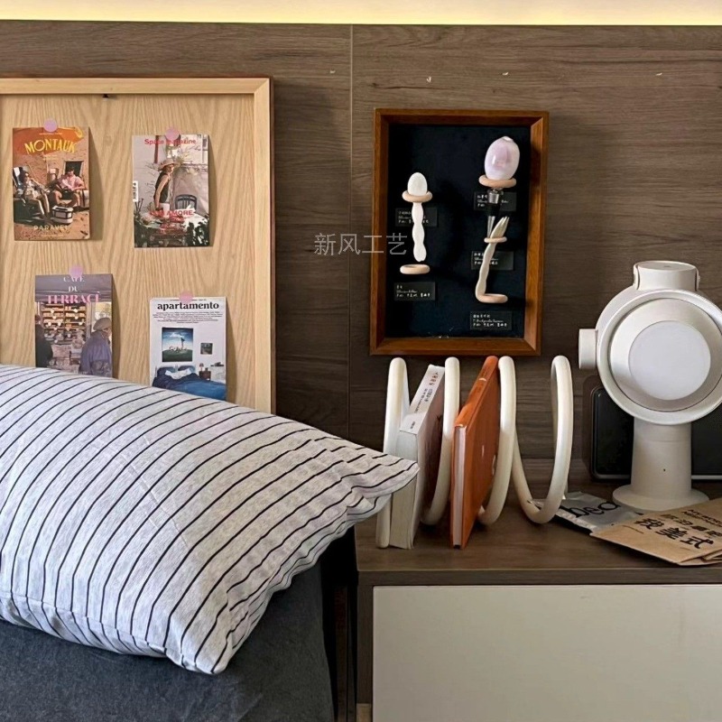 Creative Minimalist Metal Maga - Home Decor Magazine review and price